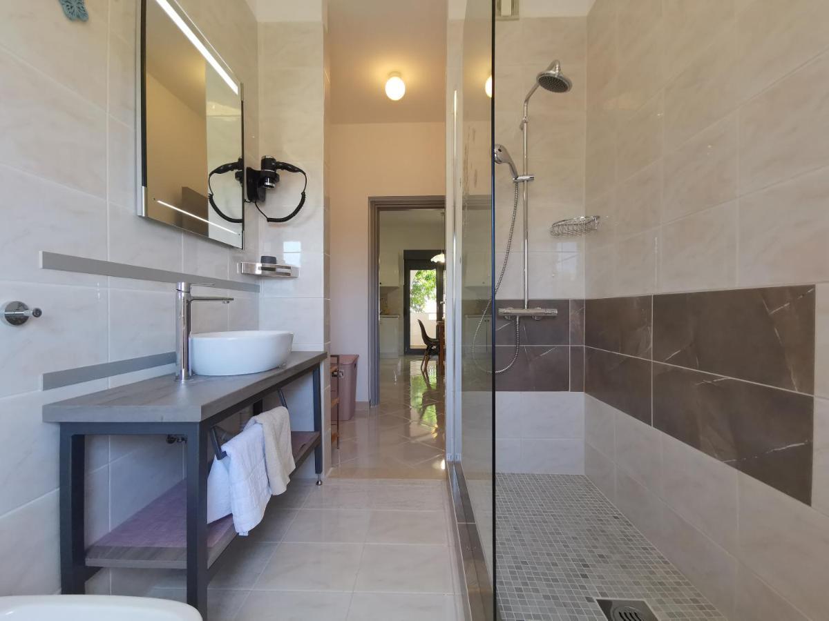 Apartment Pineta With Terrace & Park Wood View PUY Exterior foto